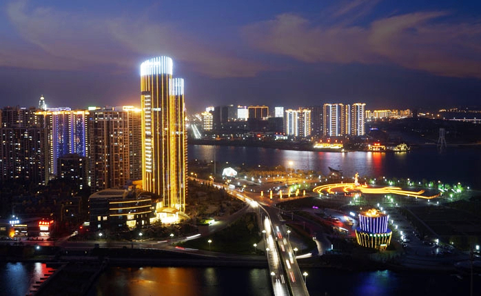 �R���K�����Ƶ�